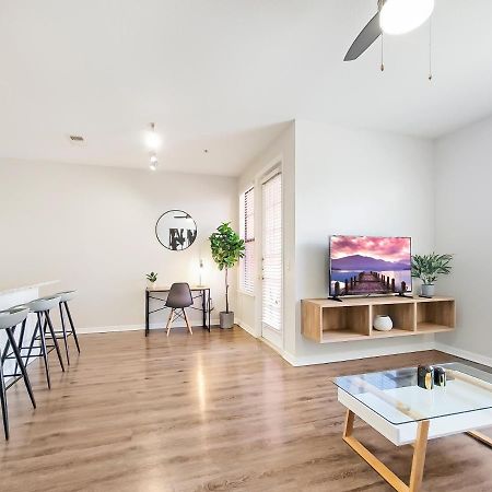 Getaway Apartment Near Beaches And Airport Tampa Exterior foto